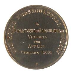 Medal - Joseph Banks Gold Prize, Royal Horticultural Society, Great Britain, 1920 (Obverse)