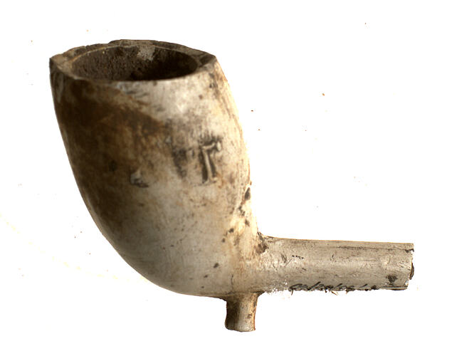 Pipe bowl - T.D with spur