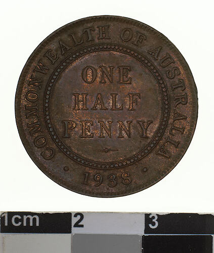 Coin - Halfpenny, Australia, 1938, photographed by Museums Victoria