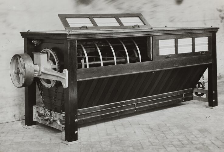Photograph - Schumacher Mill Furnishing Works, 'Centrifugal Dresser', Port Melbourne, Victoria, circa 1930s