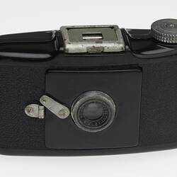 Front of black bakelite camera.