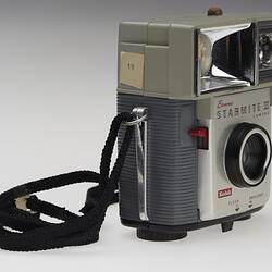 Camera - Kodak Australasia Pty. Ltd., Brownie Starmite II, Australia, 1962-1967