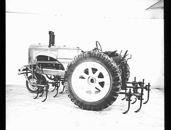 `102 SENIOR' FITTED WITH AN INTER-ROW CULTIVATOR: JUNE 1944