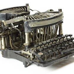 Typewriter - Williams Typewriter Company, Model 2, 1896-1900