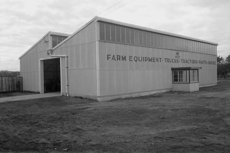 G. Plummer's Agency, Packenham