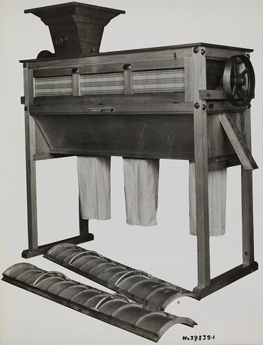 Photograph - Schumacher Mill Furnishing Works, 'Iris Whipper Type Sifter', Port Melbourne, Victoria, 1940