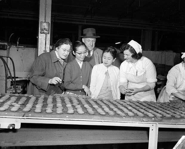 Swallow & Ariell Ltd, Group Watching Biscuit Production, Victoria, 28 May 1959