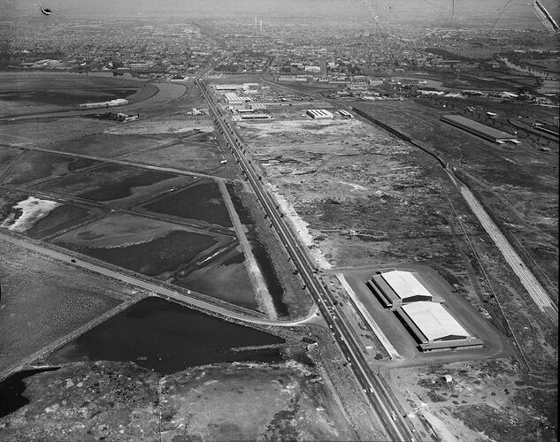 Melbourne City Council, Aerial View of Footscray Road, Victoria, 08 Jan 1960