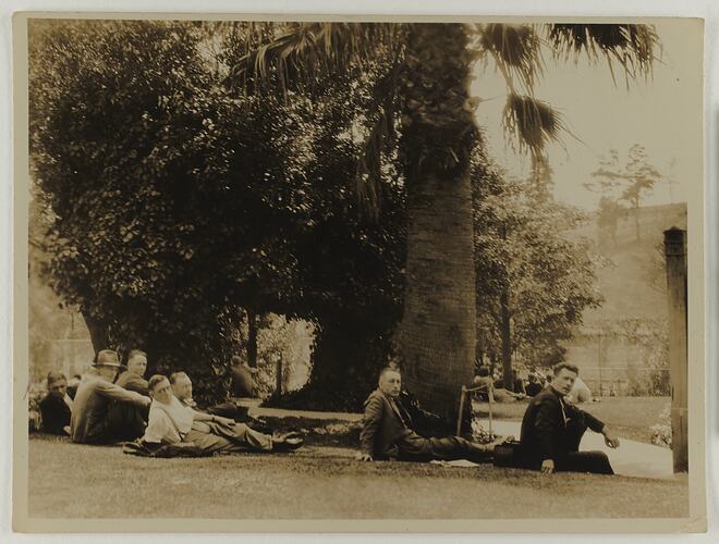 Kodak Australasia Pty Ltd, Employees Relaxing in Grounds, Abbotsford, Victoria, 1930s