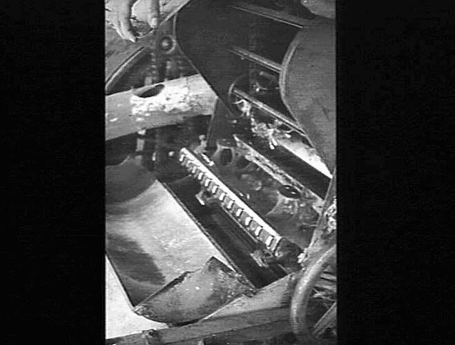 PEG DRUM OF `GASTON' HEADER: RICHERT, NOBBY, QLD.: MAR 1948