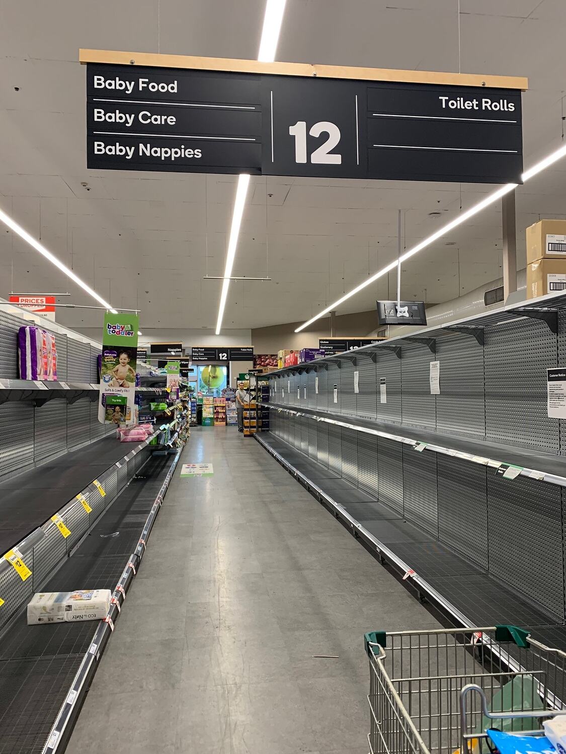 Digital Photograph Toilet Paper Aisle, Woolworths, South Preston, 15 Mar 2020