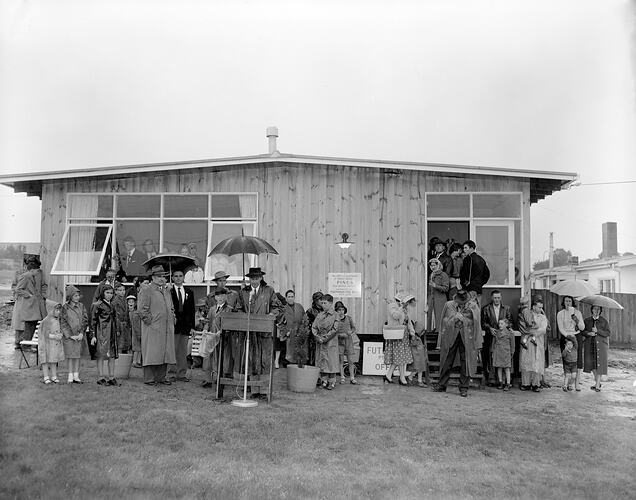 Futurama Homes, Crowd in Front of a House, Mount Waverley, Victoria, 07 Mar 1959