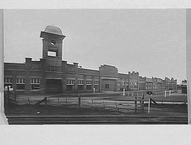 PHOTO TAKEN AUGUST 1921: FACTORY FRONT