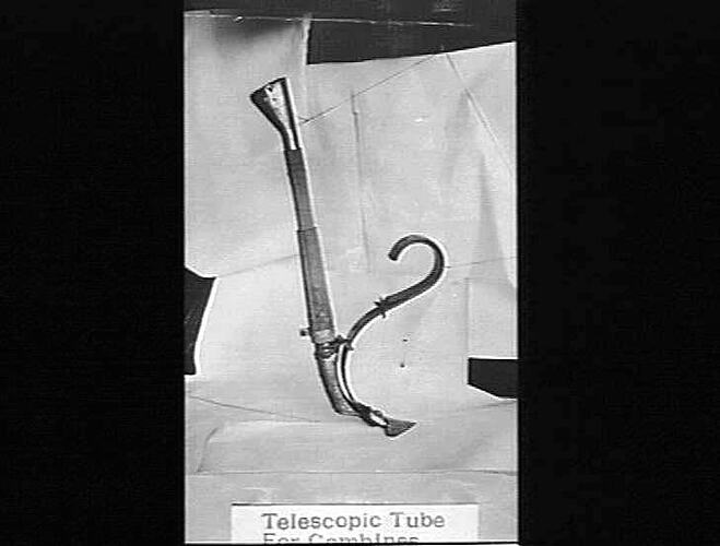 TELESCOPIC TUBE FOR COMBINES.