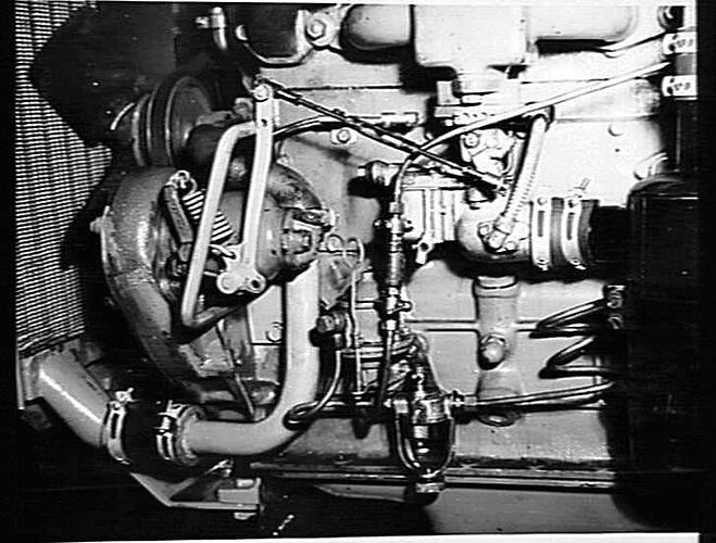 AUSTIN ENGINE FITTED TO NO. 6 HEADER: DEC 1950