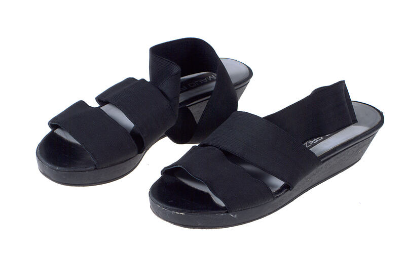Pair of Sandals - Black Elastic
