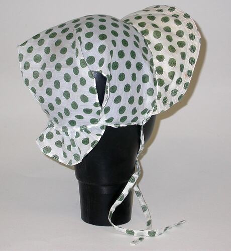 Bonnet - Dutch Bonnet Style, Printed Cotton - SH88.452