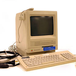 Personal Computer - Apple Macintosh SE30, 1989