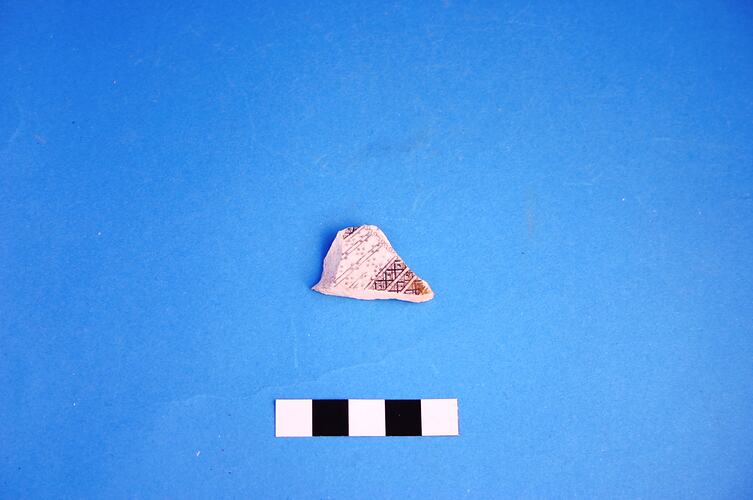 Bowl - Large, Ceramic, circa 1805-circa mid-20th century