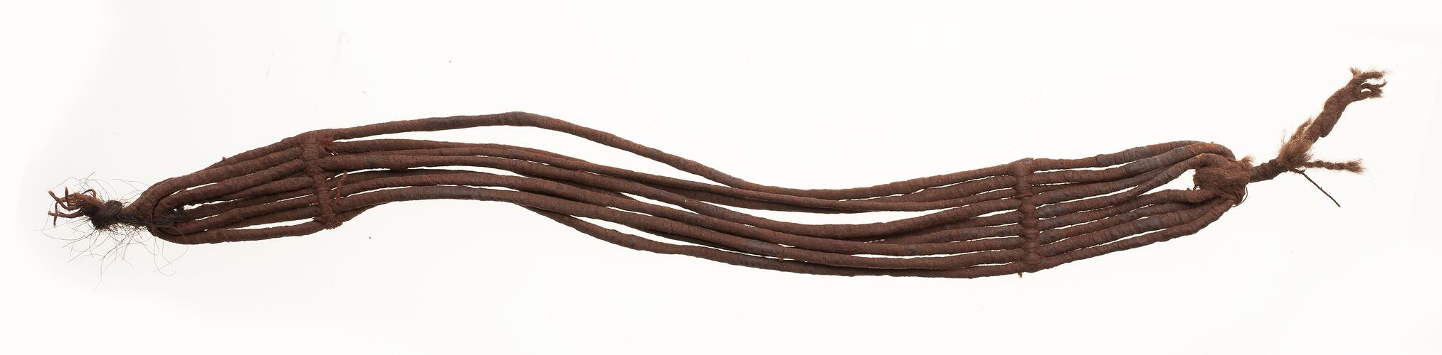 Neck ornament, Australia, Gulf