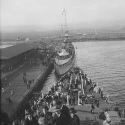 Digital Photograph - View of Crowds on HMS Hood & HMS Delhi, Princes Pier, Port Melbourne, 23 Mar 1924