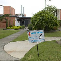 Digital Photograph - Kodak Australasia Pty Ltd, Wak Trak Sign, Closure of the Kodak Factory, Coburg, 11 Nov 2005