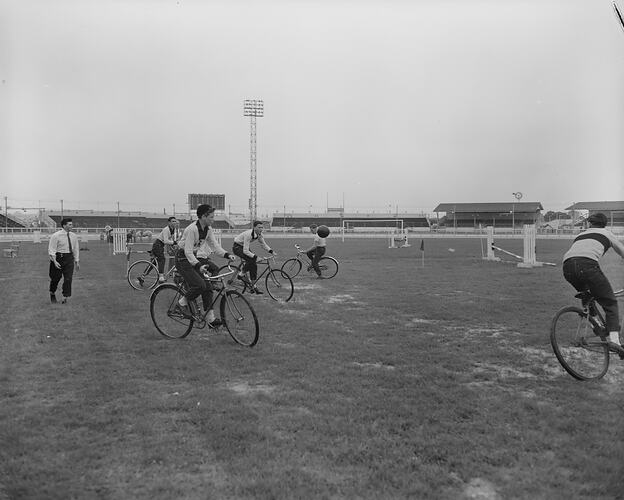 General Television Corporation Pty Ltd, Cyclists, Melbourne Showgrounds, Flemington, Victoria, Nov 1958
