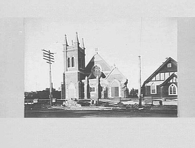 "PRESBYTERIAN CHURCH SUNSHINE: JULY 1928"
