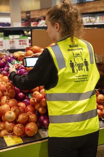 Online Picking Staff Member Scanning Onions, Woolworths, Blackburn South, 18 May 2020
