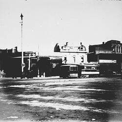 Negative - Alexandra Fountain, Pall Mall, Bendigo, Victoria, Apr 1898