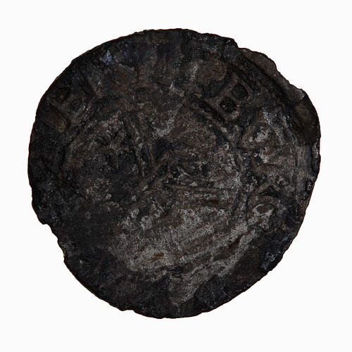 Coin - 1/2 Bawbee, Mary, Scotland, 1542-1558 (Obverse)