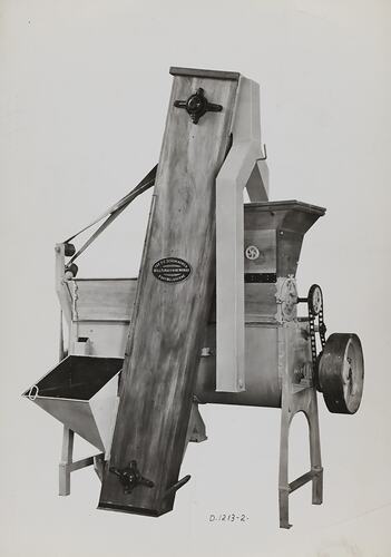Photograph - Schumacher Mill Furnishing Works, 'No. 13 Mixing & Sifting Machine', Port Melbourne, Victoria, 1941