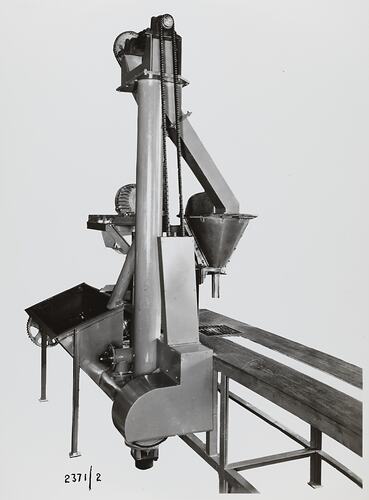 Photograph - Schumacher Mill Furnishing Works, Machine, Port Melbourne, Victoria, circa 1940s