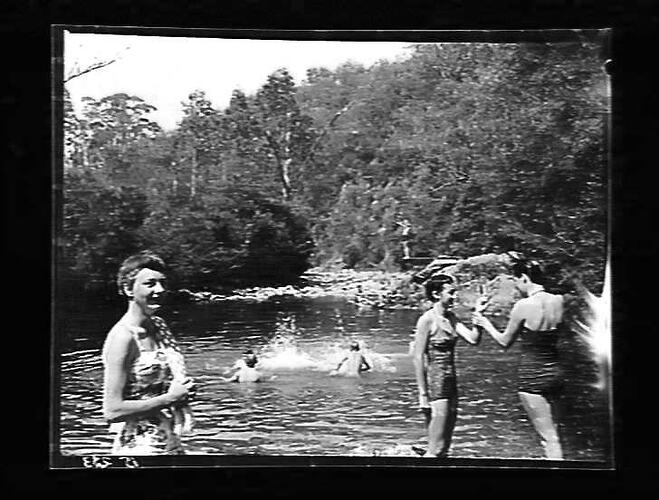 Negative - State Electricity Commission, Kiewa River Bathing Pool, Mount Beauty, Victoria, Mar 1959