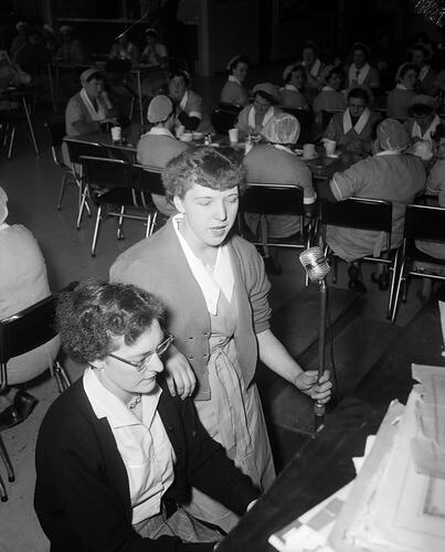 H. J. Heinz Co Pty Ltd, Musicians in Staff Cafeteria, Melbourne, Victoria, 1956