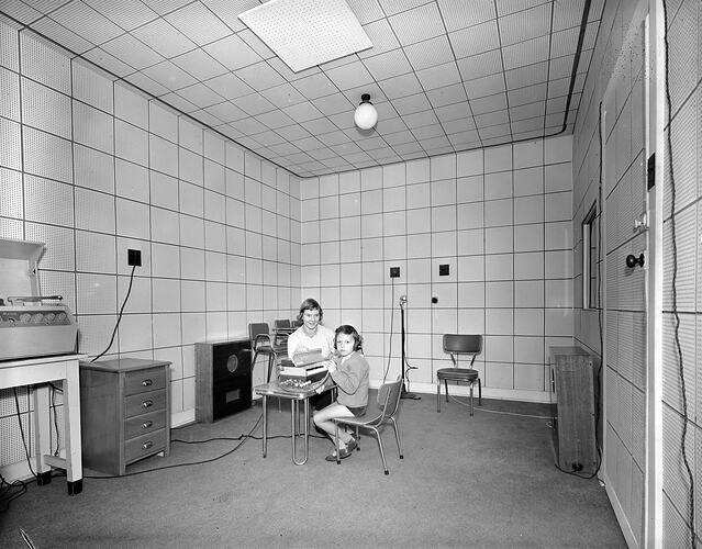 Colonial Sugar Refining Co Ltd., Woman and Child in a Studio, Victoria, 13 Apr 1959