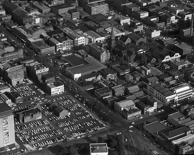 Monochrome aerial photograph of Melbourne.