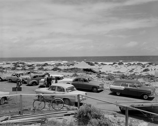 Cars Parked Along a Beach Road, Victoria, 13 Dec 1959