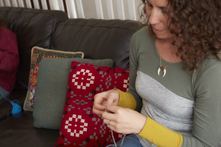 Finger Knitting, Ocean Grove, 19 May 2020