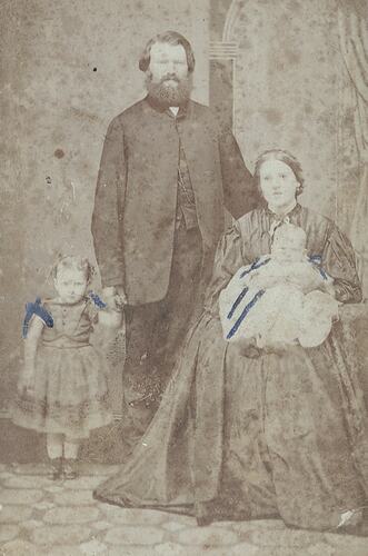 Janet Scrimgeour, Peter Brackelmann and two children, Bendigo, circa 1869