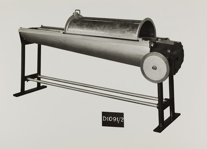 Photograph - Schumacher Mill Furnishing Works, Machine, Port Melbourne, Victoria, circa 1940s