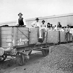 Photograph - Staff Unloading Coal at Sunshine Harvester Works, Sunshine, Victoria, 1911