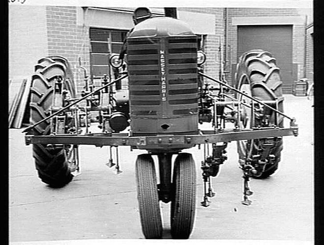 NO. 282 CULTIVATOR WITH HYDRAULIC CONTROL: APRIL 1954