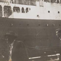 Digital Photograph - View of the White Star Liner MV 'Georgic' & Passengers, Station Pier, Port Melbourne, 1949