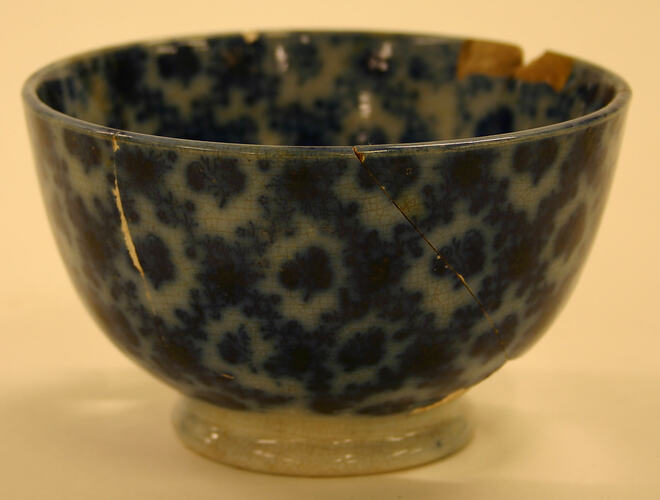 Ceramic - vessel - earthenware - cup