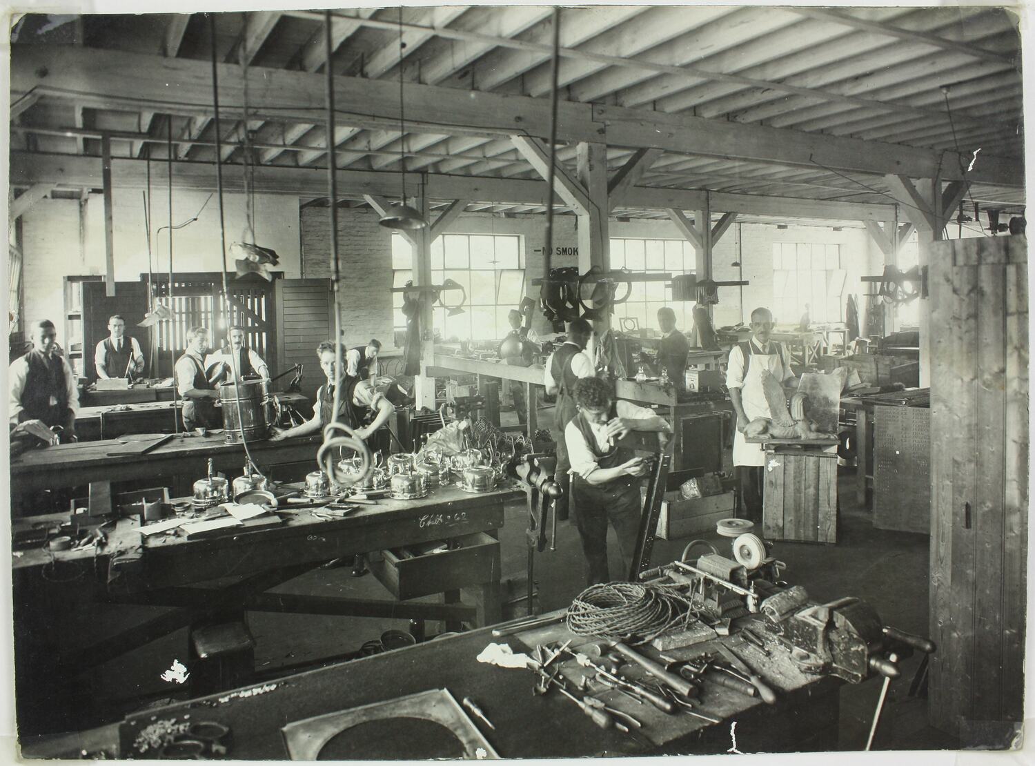 Photograph Hecla Electrics Pty Ltd, Assembly Workers, 1920s