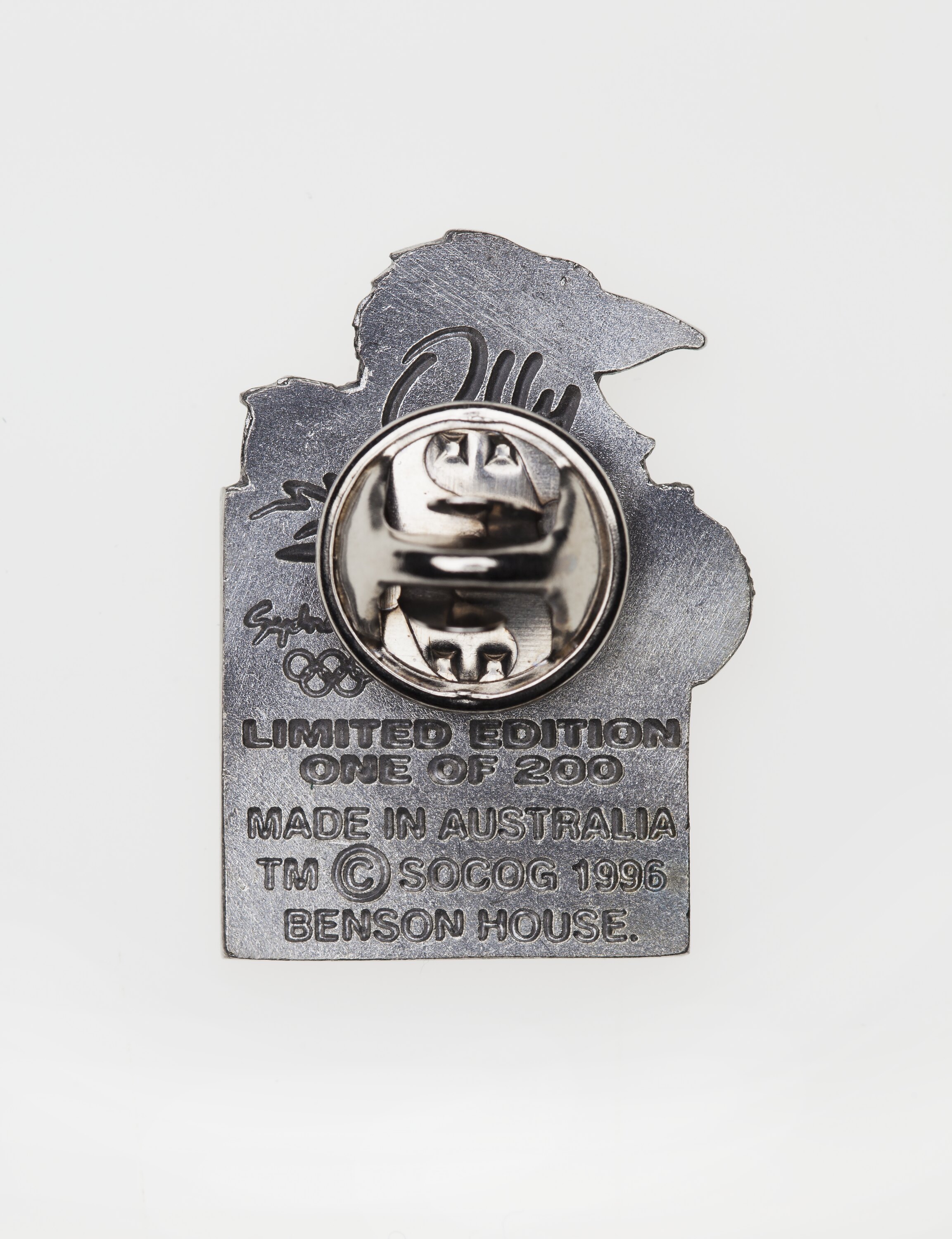 Pin's Rare Sydney 2000 - Lituanie CNO Lietuva - Jeux Olympiques - Multicolore