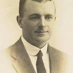 Basil George Watson, Pioneering Aviator (1894-1917)
