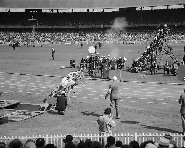 Men's 200 Metres, Olympic Games, Melbourne Cricket Ground, Melbourne, Victoria, 1956