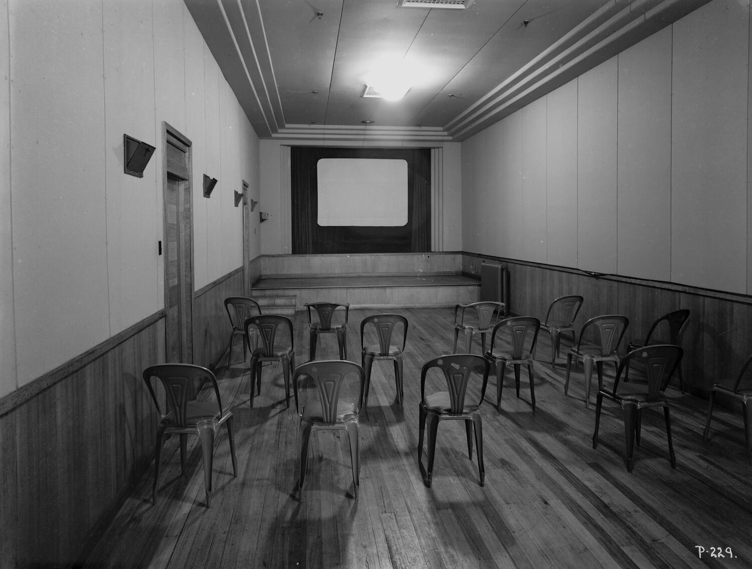 Negative International Harvester, Film Theatre, 1940